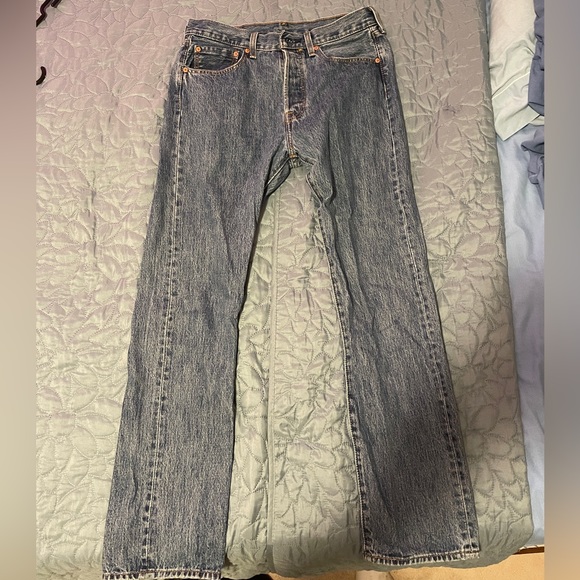 Levis 501 - Picture 1 of 5